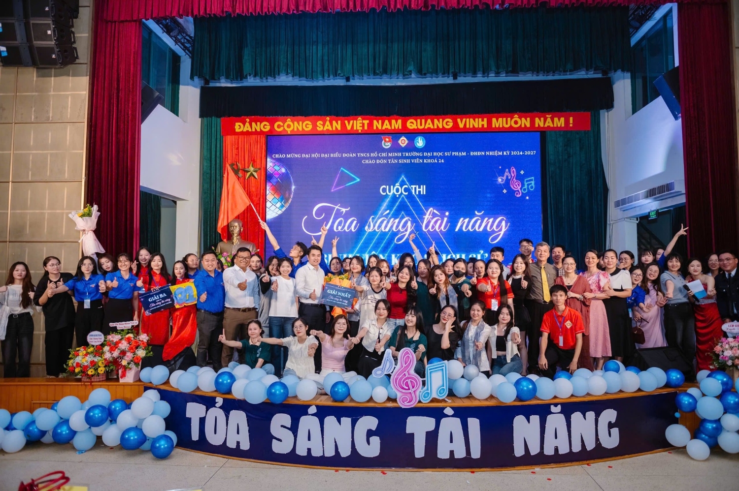 Cuộc thi Toả sáng tài năng sinh viên khoa Lịch sử 2024